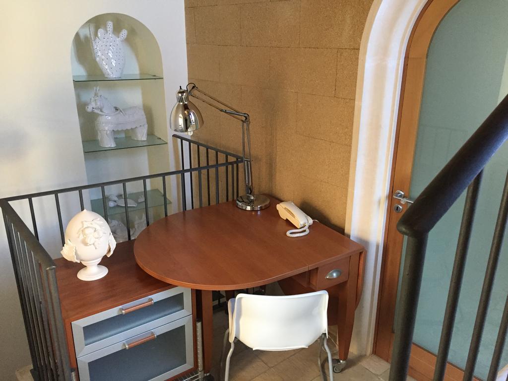 Casa Torre Di Mactheus Petraro * Giovinazzo